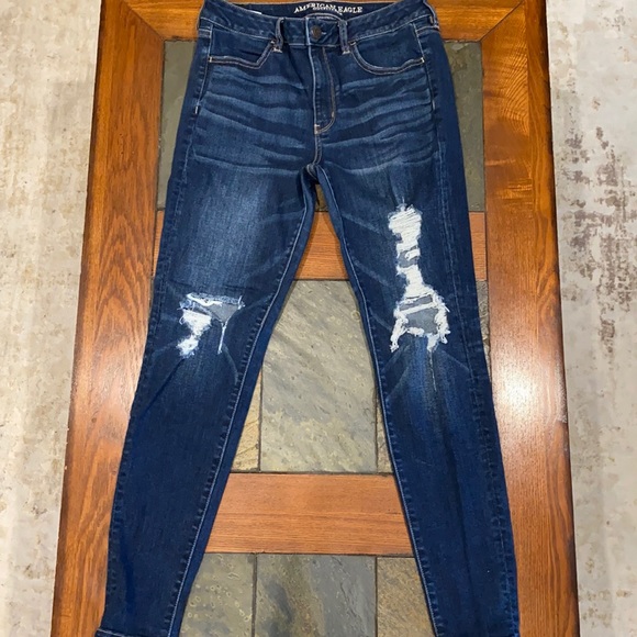 American Eagle Outfitters Pants - American Eagle ripped skinny jeans